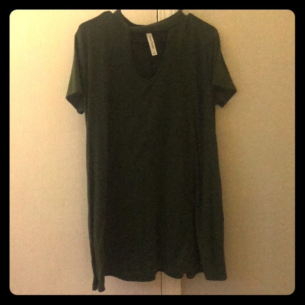 Green dress with pockets